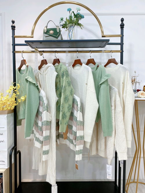 2021秋冬高端品牌女装一手货源指南 精准走份批发的行业趋势与实操策略